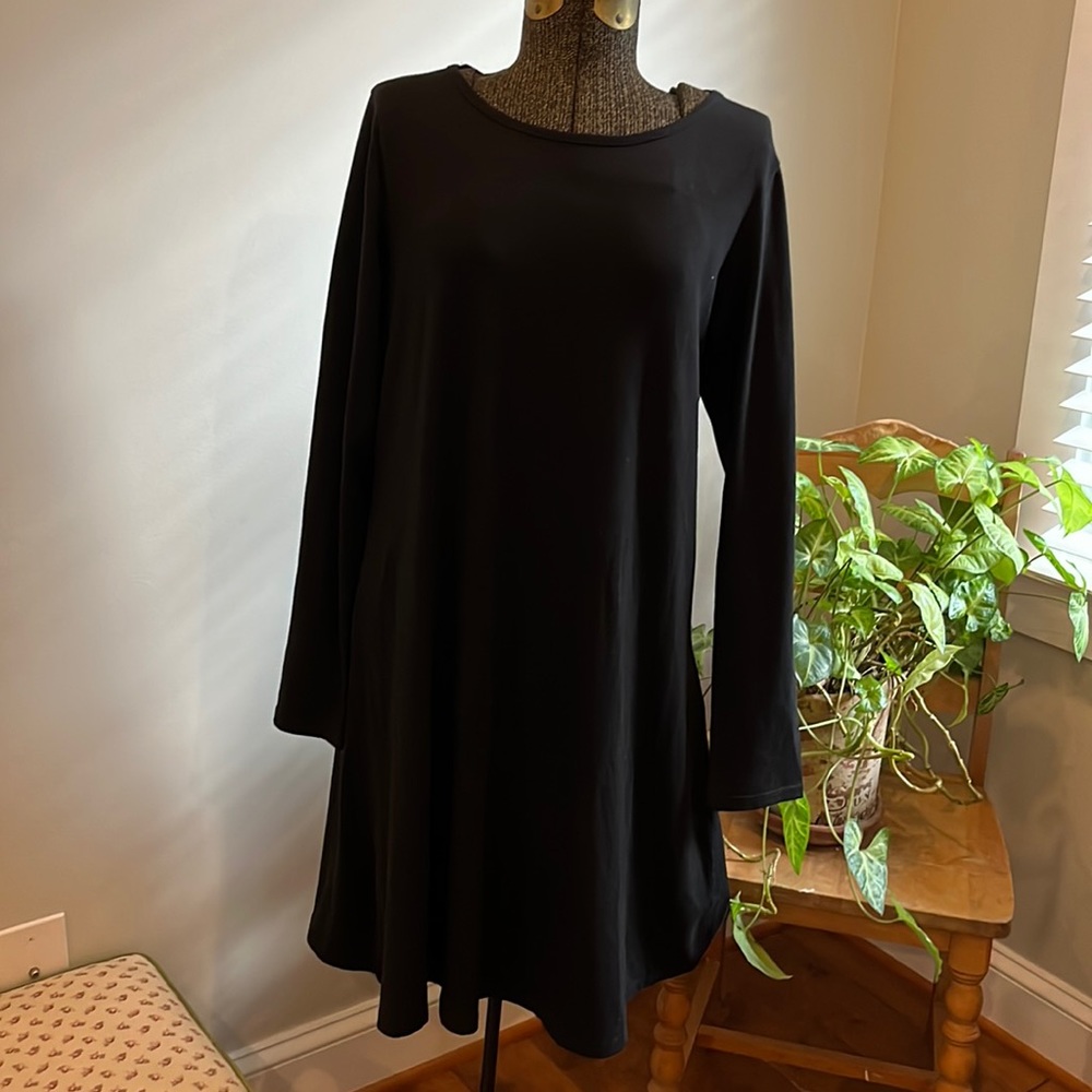 Black cotton knit dress Long sleeve NEW size Medium